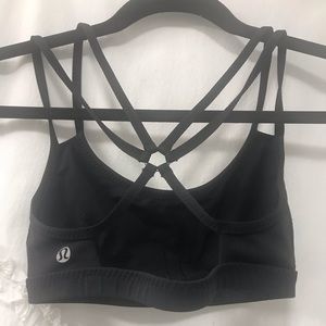 Lululemon sports bra size 2